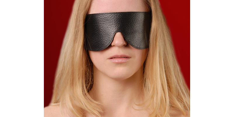Маска на глаза кожаная литая черная - фото - 1