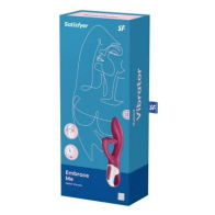 Вибратор кролик Satisfyer Embrace Me с тремя клиторальными отростками, ягодный - фото - 1
